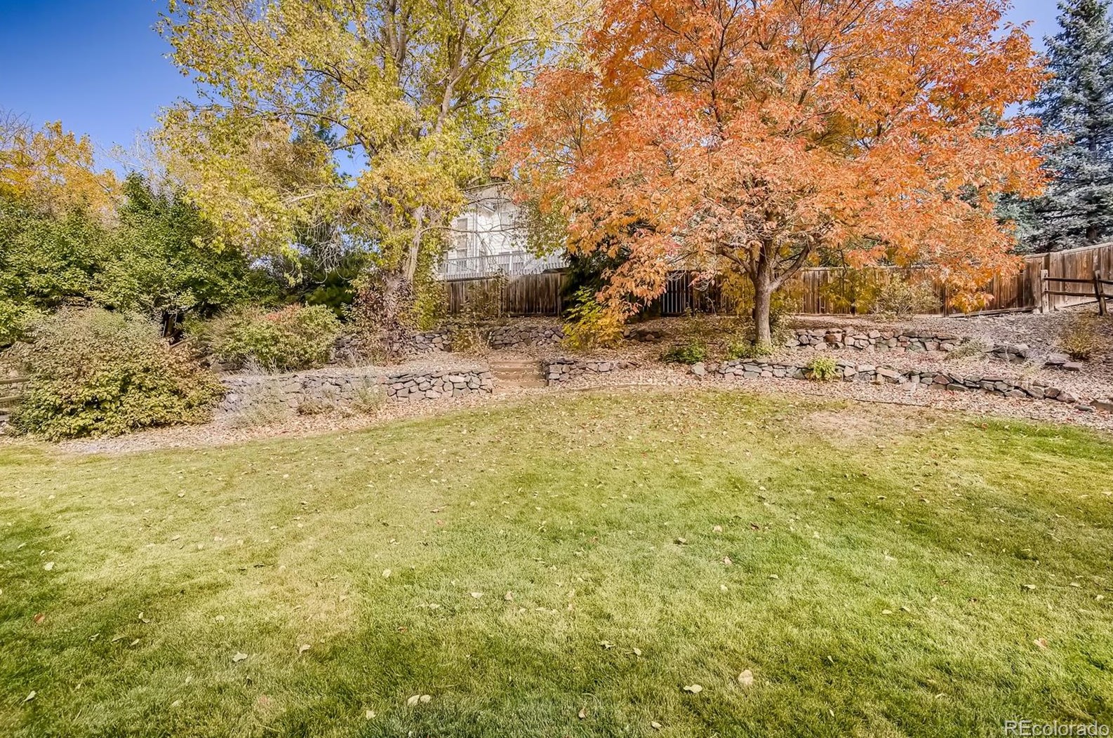 2201 Wynterbrook Dr, Littleton CO 80126-4210 exterior