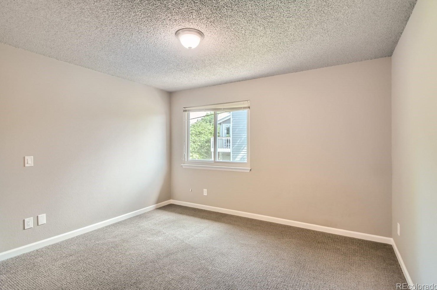 2201 Wynterbrook Dr, Littleton CO 80126-4210 exterior