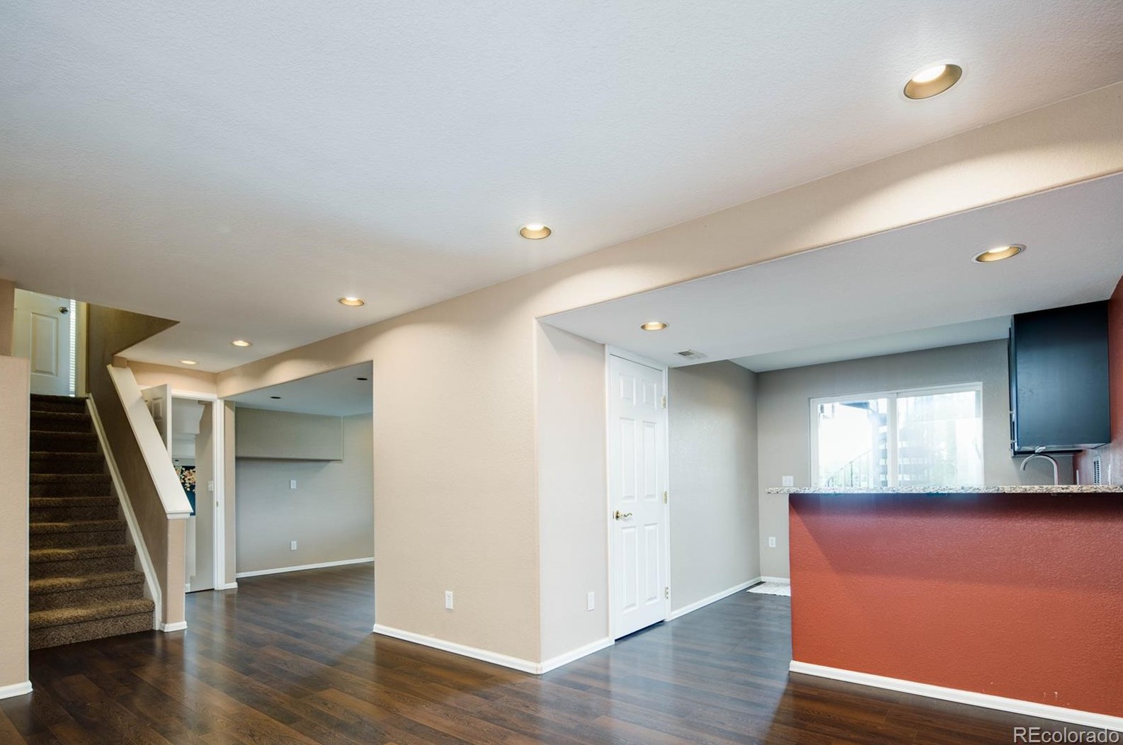 9046 Sanderling Way, Littleton CO 80126-5270 exterior