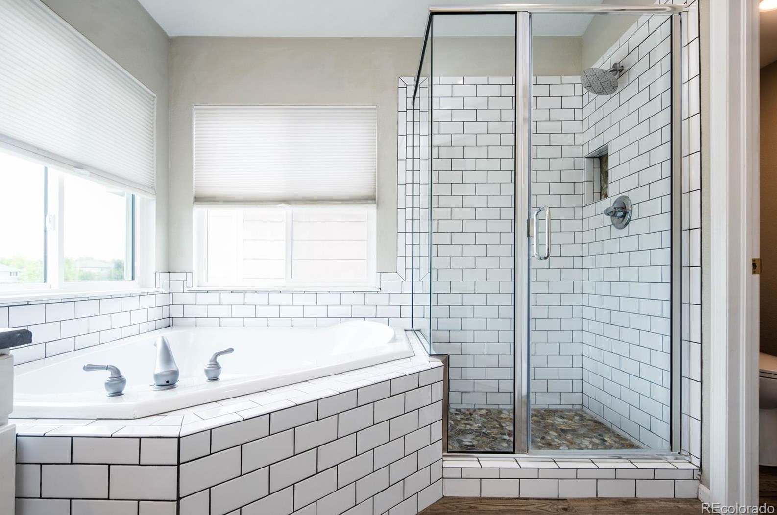 9046 Sanderling Way, Littleton CO 80126-5270 exterior