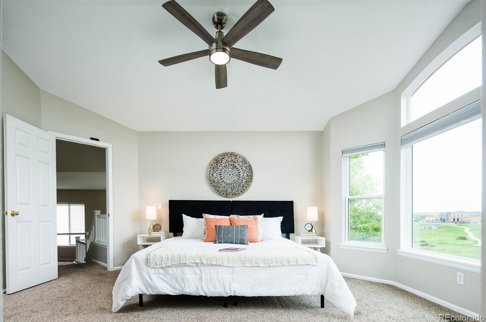 9046 Sanderling Way, Littleton CO 80126-5270 exterior