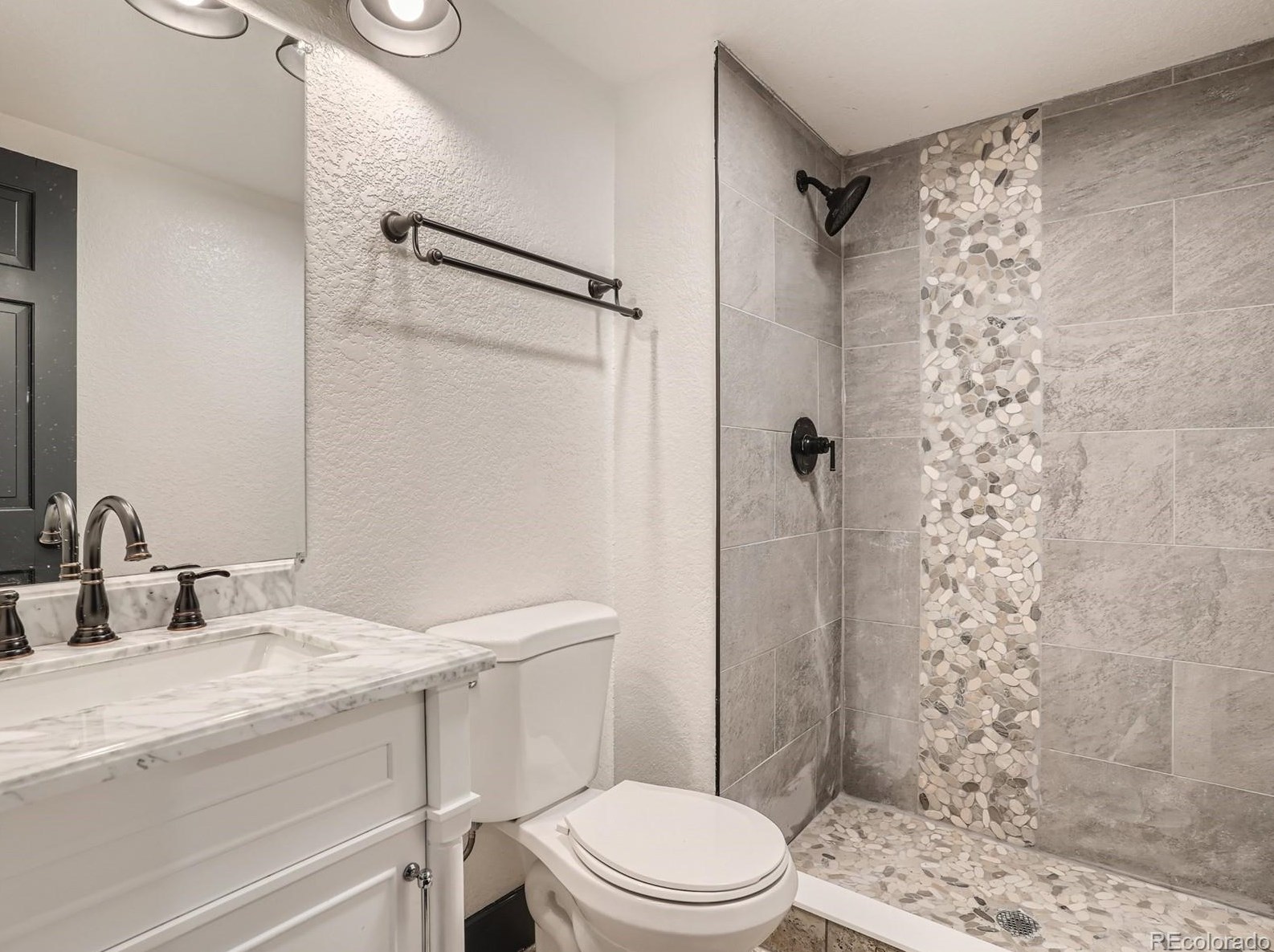 8049 Sweet Water Rd, Littleton CO  80124-3035 exterior