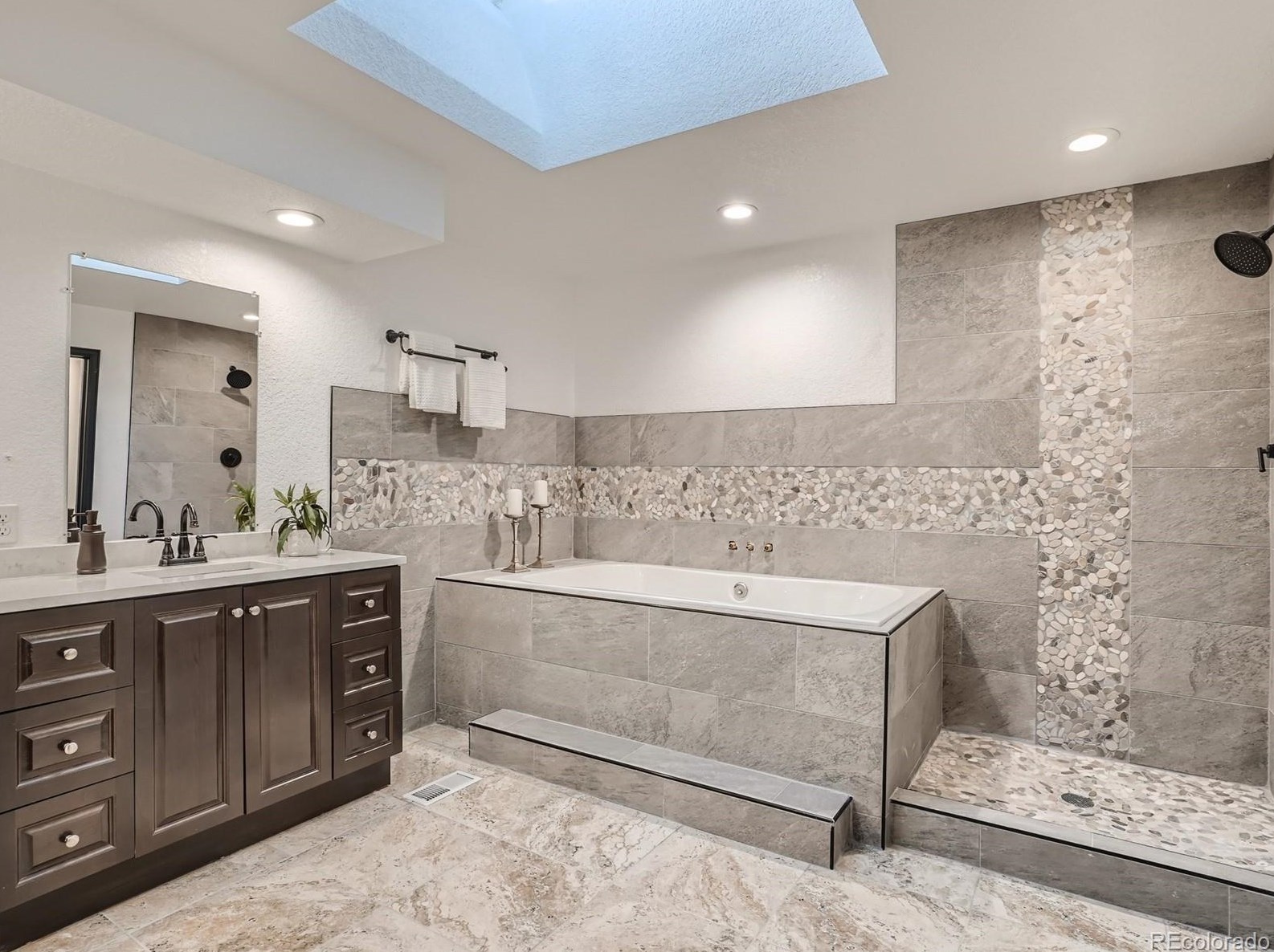 8049 Sweet Water Rd, Littleton CO  80124-3035 exterior