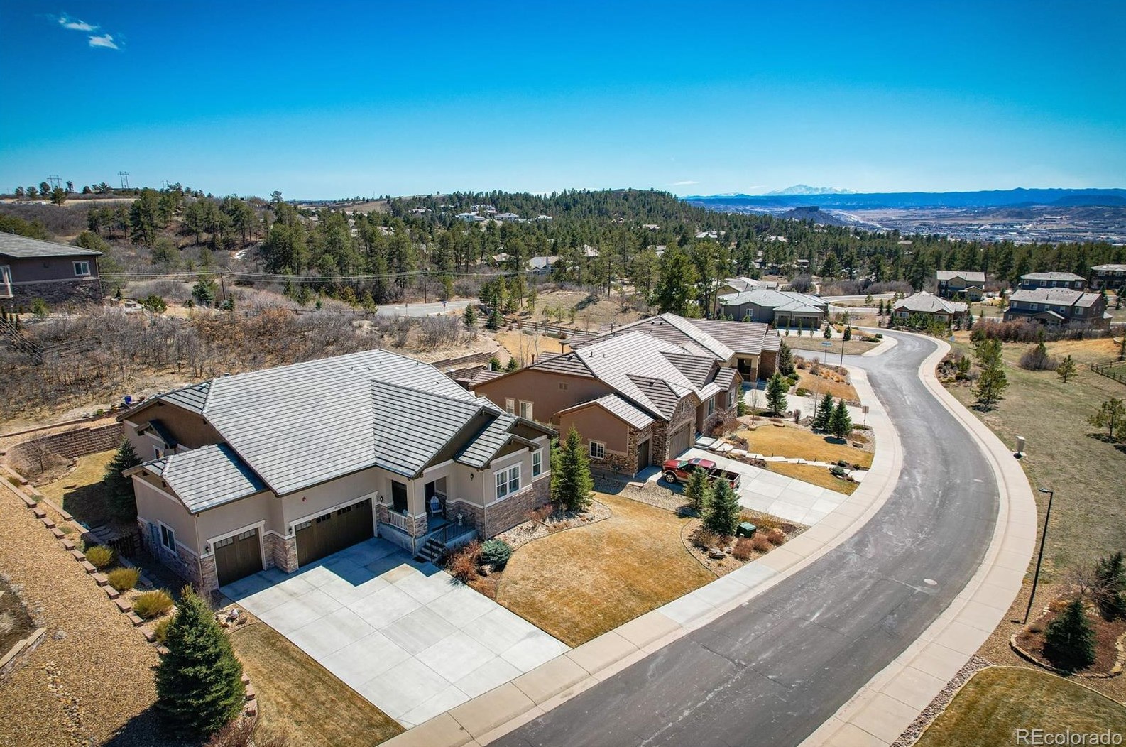 5671 Water Oak Cir, Castle Rock, CO 80108-8004