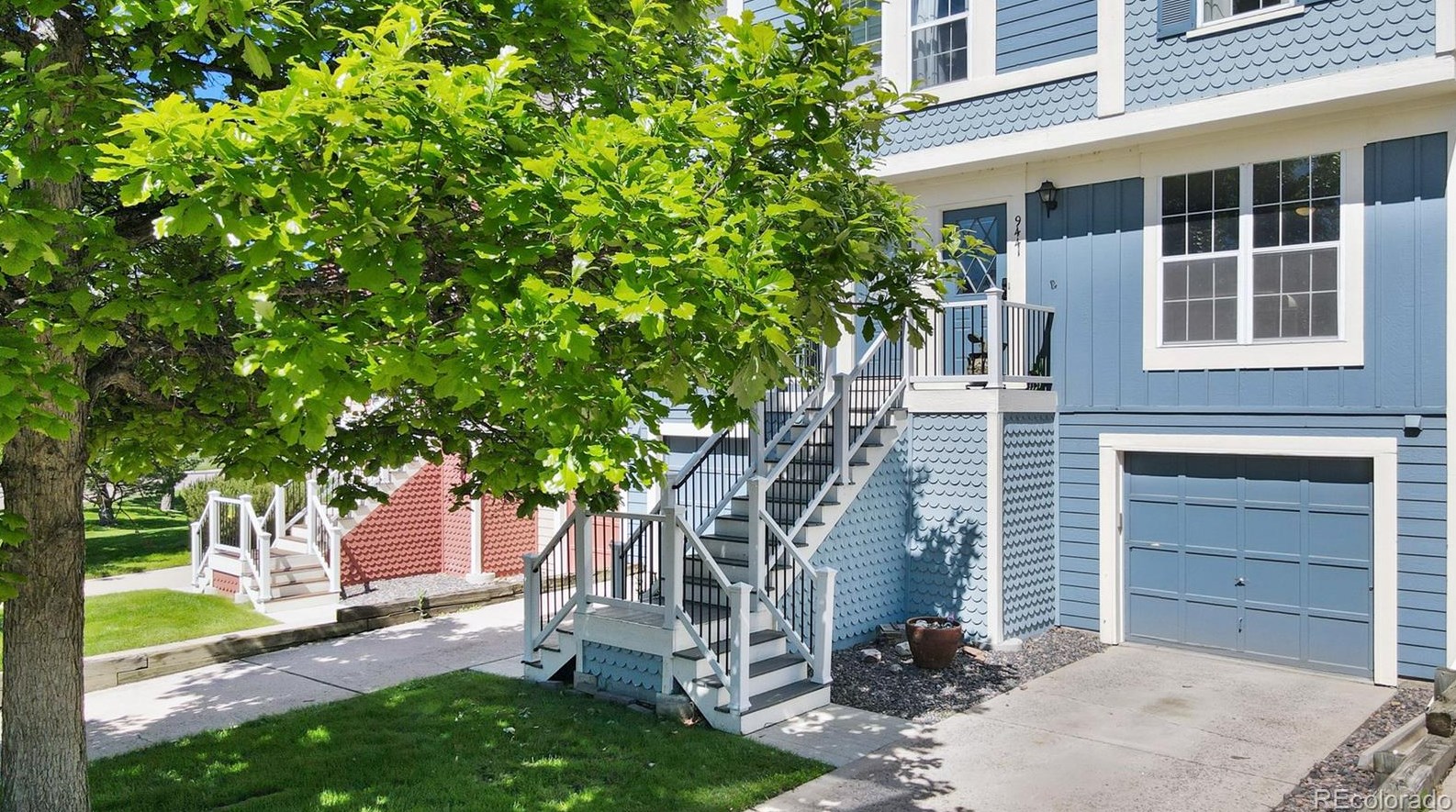 9441 Ontario Dr, Littleton, CO 80128-4033