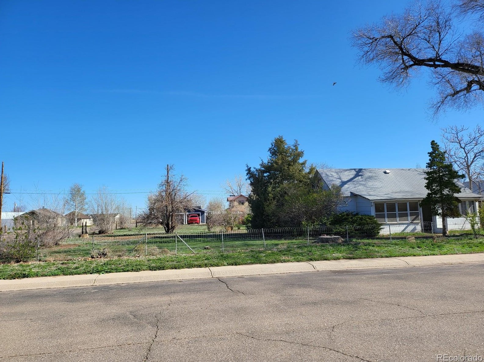 207 6th St, Erie, CO 80514