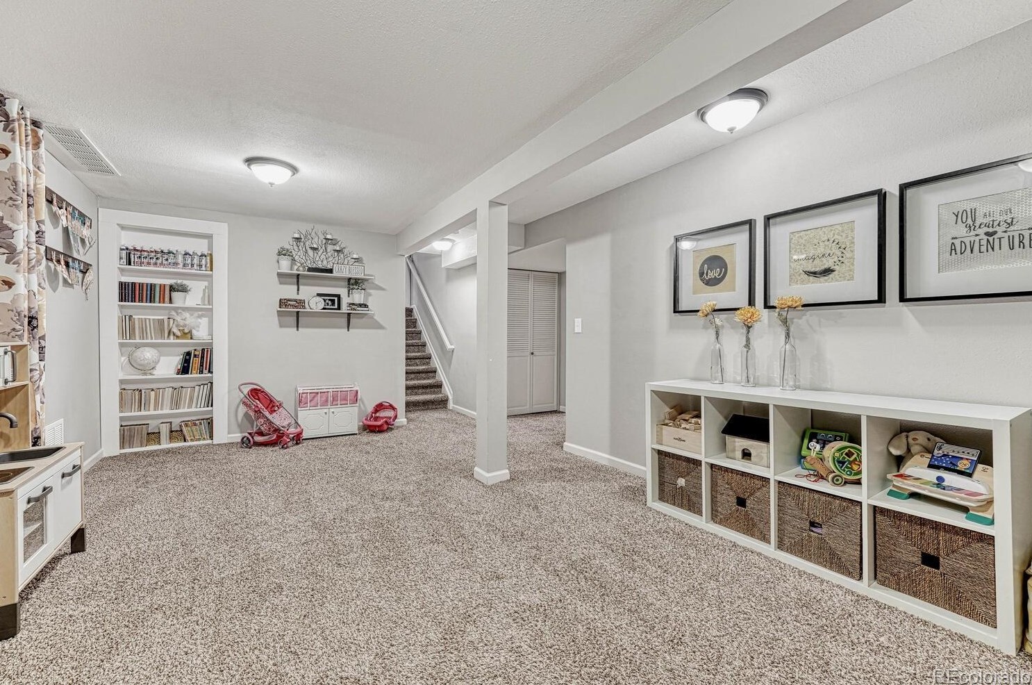 9797 Nova Ave, Littleton CO 80127-3932 exterior