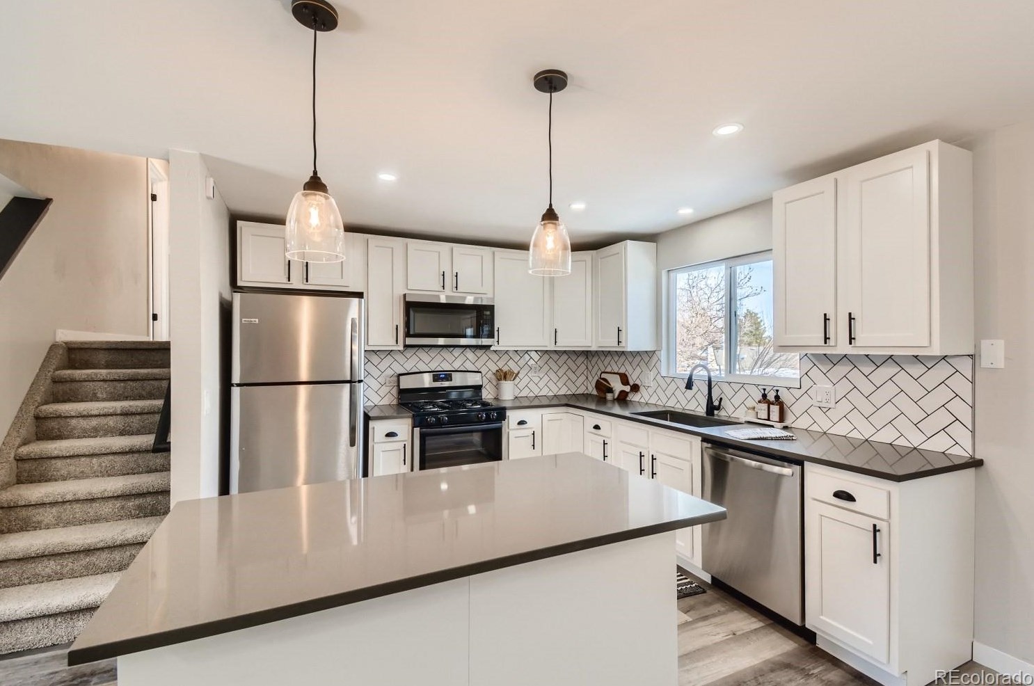 7890 Hoyt Ct, Littleton CO 80127-5929 exterior