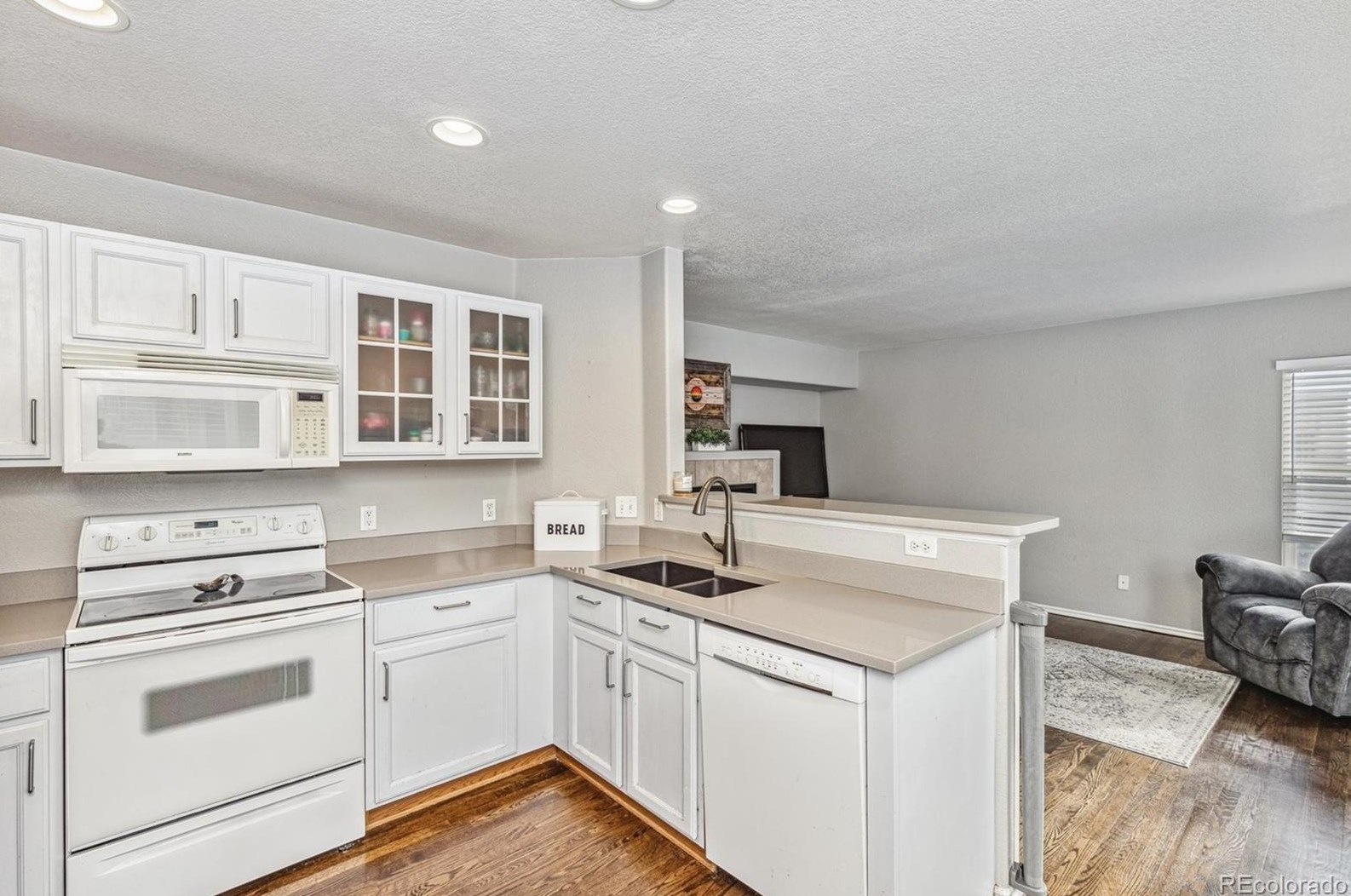 9877 Atherton Way, Littleton CO  80130-7189 exterior