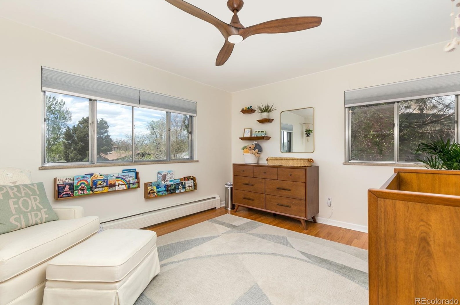 6338 Acoma St, Littleton CO 80120-3409 exterior