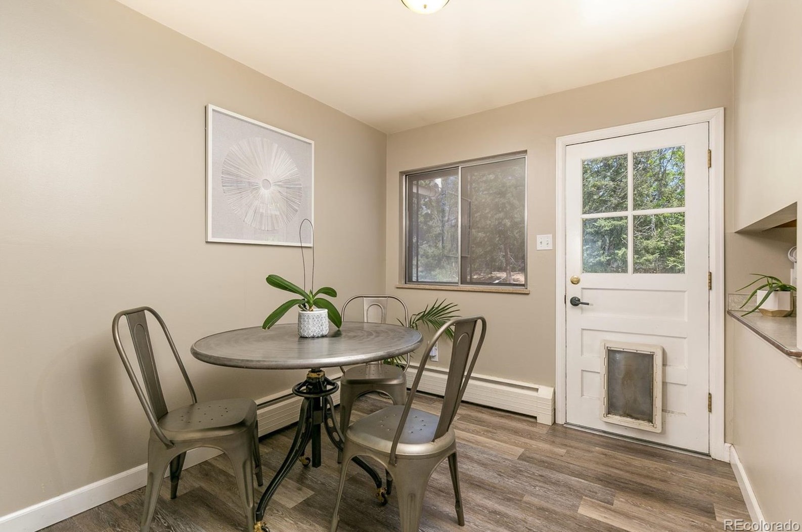 6338 Acoma St, Littleton CO 80120-3409 exterior