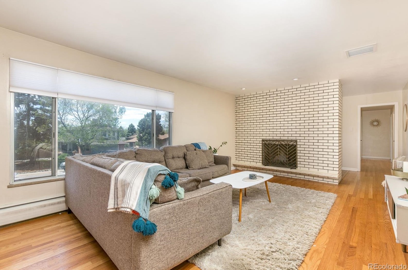 6338 Acoma St, Littleton CO 80120-3409 exterior