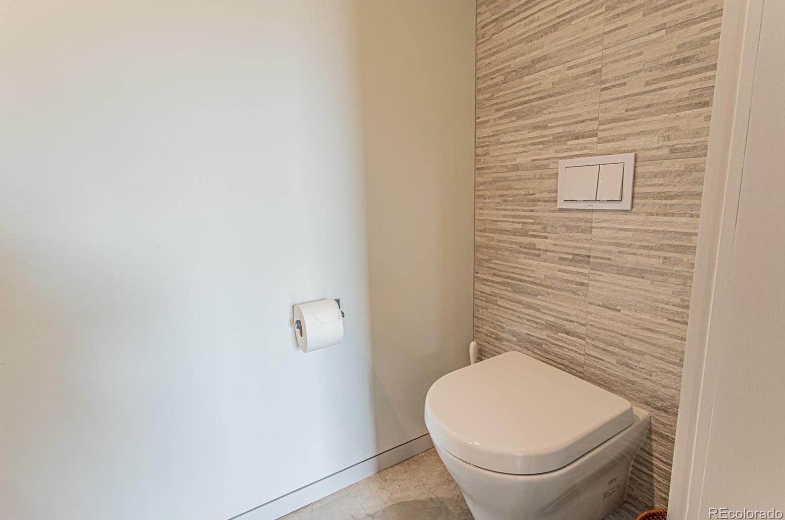 311 Pearl St, Steamboat Springs CO  80487-9335 exterior