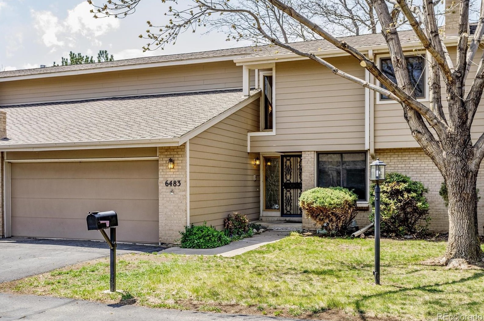 6483 Sycamore St, Littleton, CO 80120-3036