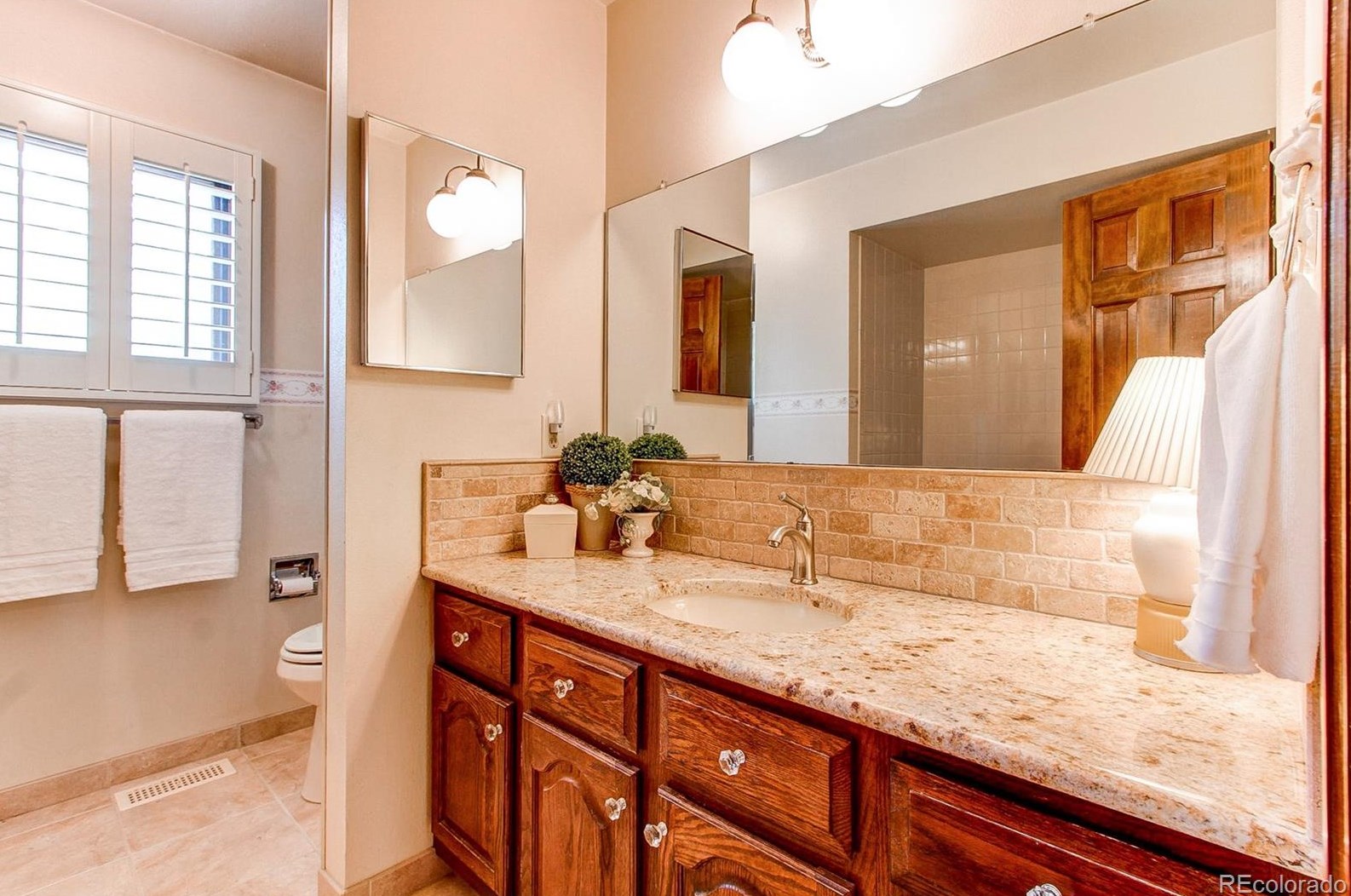 7943 Friend Dr, Littleton CO 80128-5171 exterior