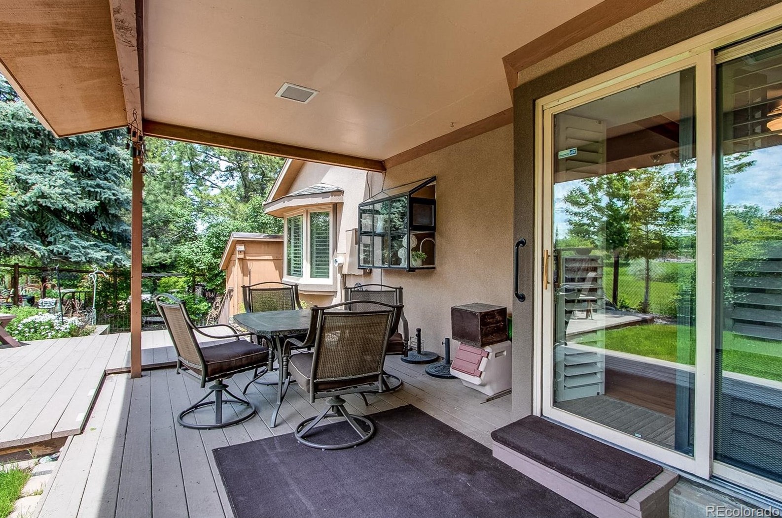 7943 Friend Dr, Littleton CO 80128-5171 exterior