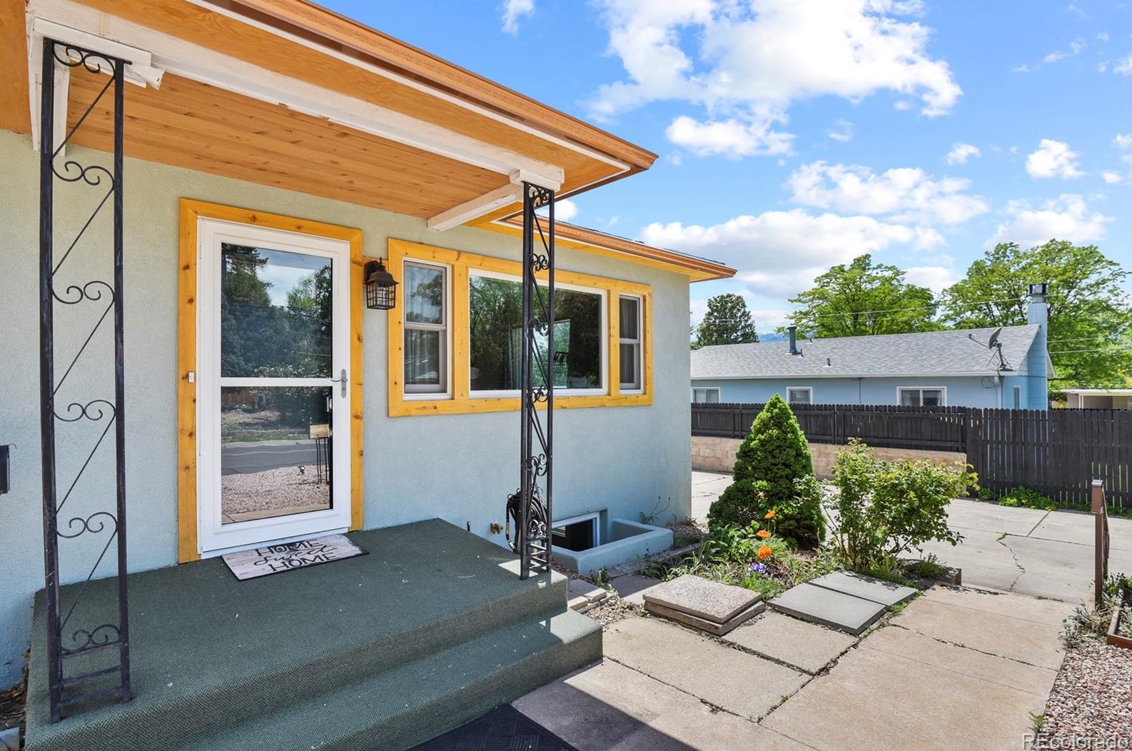 2505 Linda Ln, Colorado Springs, CO 80909-2311