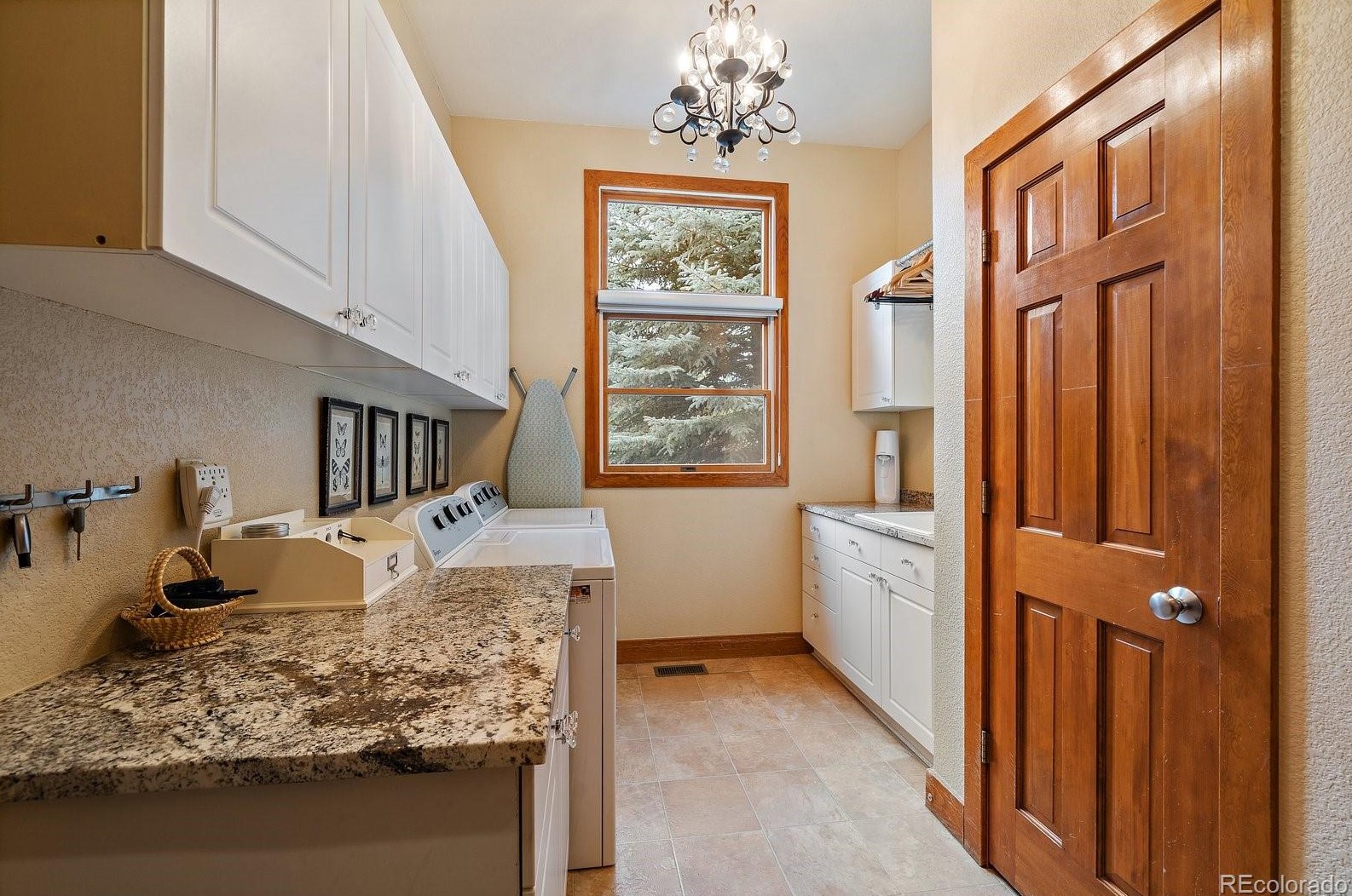 7315 Woodgrove Ct, Castle Rock CO 80108-8286 exterior