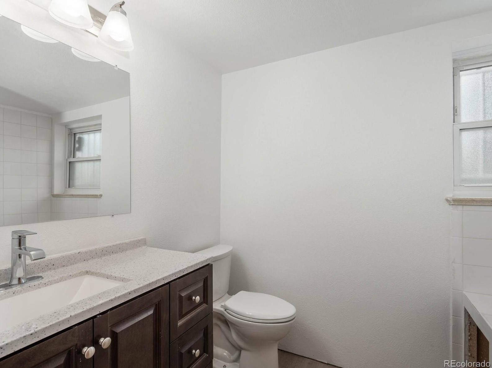 5934 Swadley Ct, Arvada CO  80004-4200 exterior