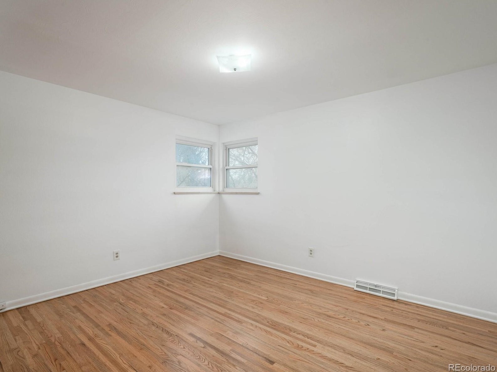 5934 Swadley Ct, Arvada CO  80004-4200 exterior