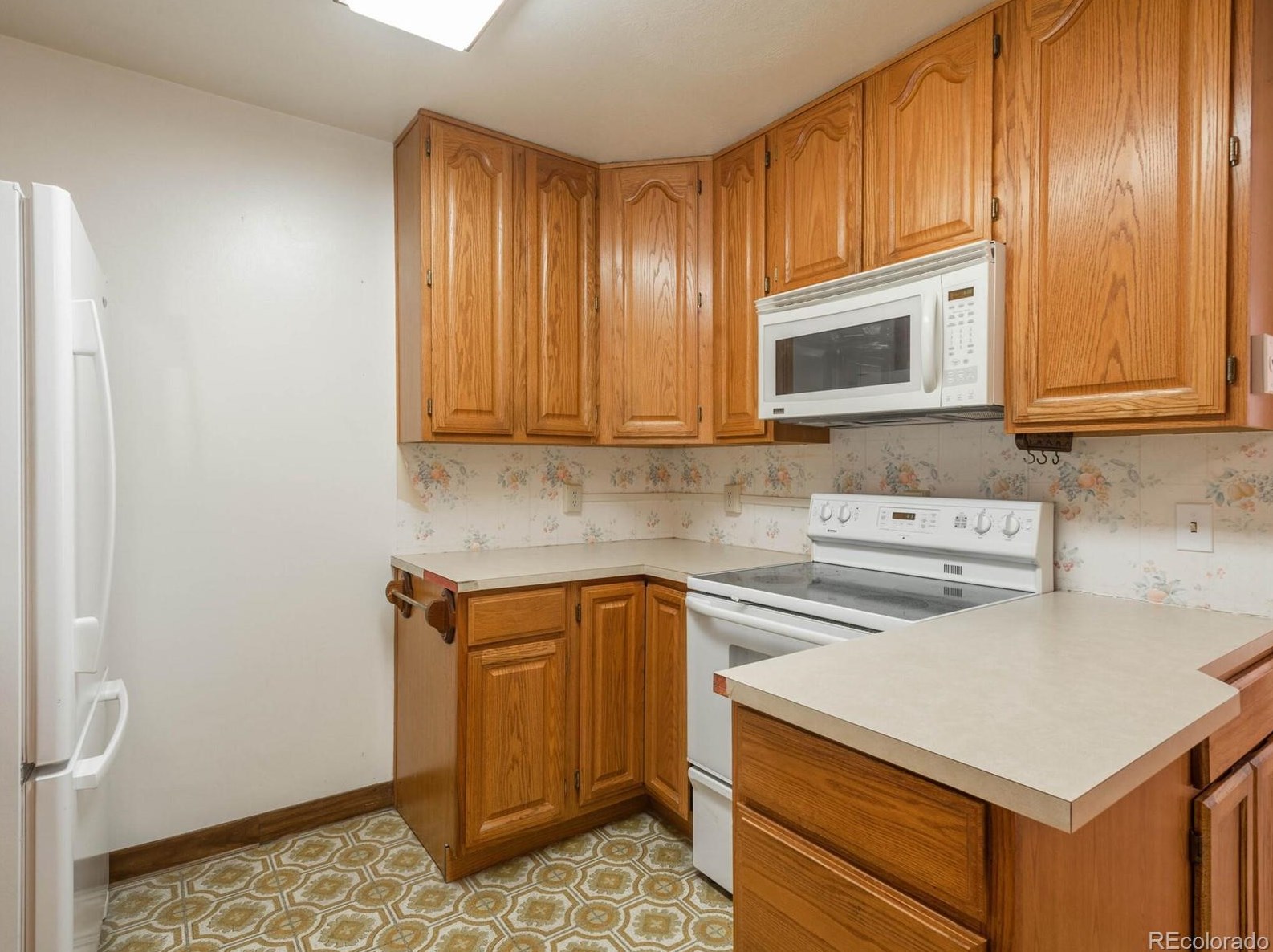 5934 Swadley Ct, Arvada CO  80004-4200 exterior