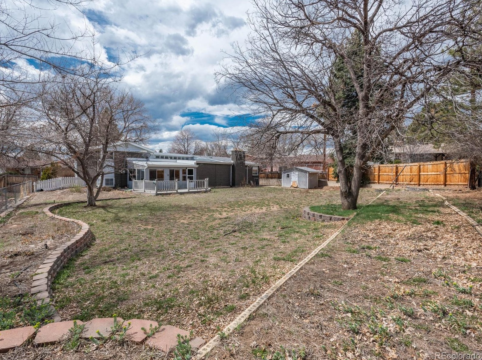 5934 Swadley Ct, Arvada CO  80004-4200 exterior