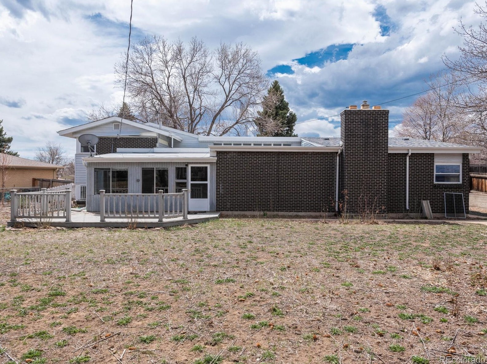 5934 Swadley Ct, Arvada CO  80004-4200 exterior