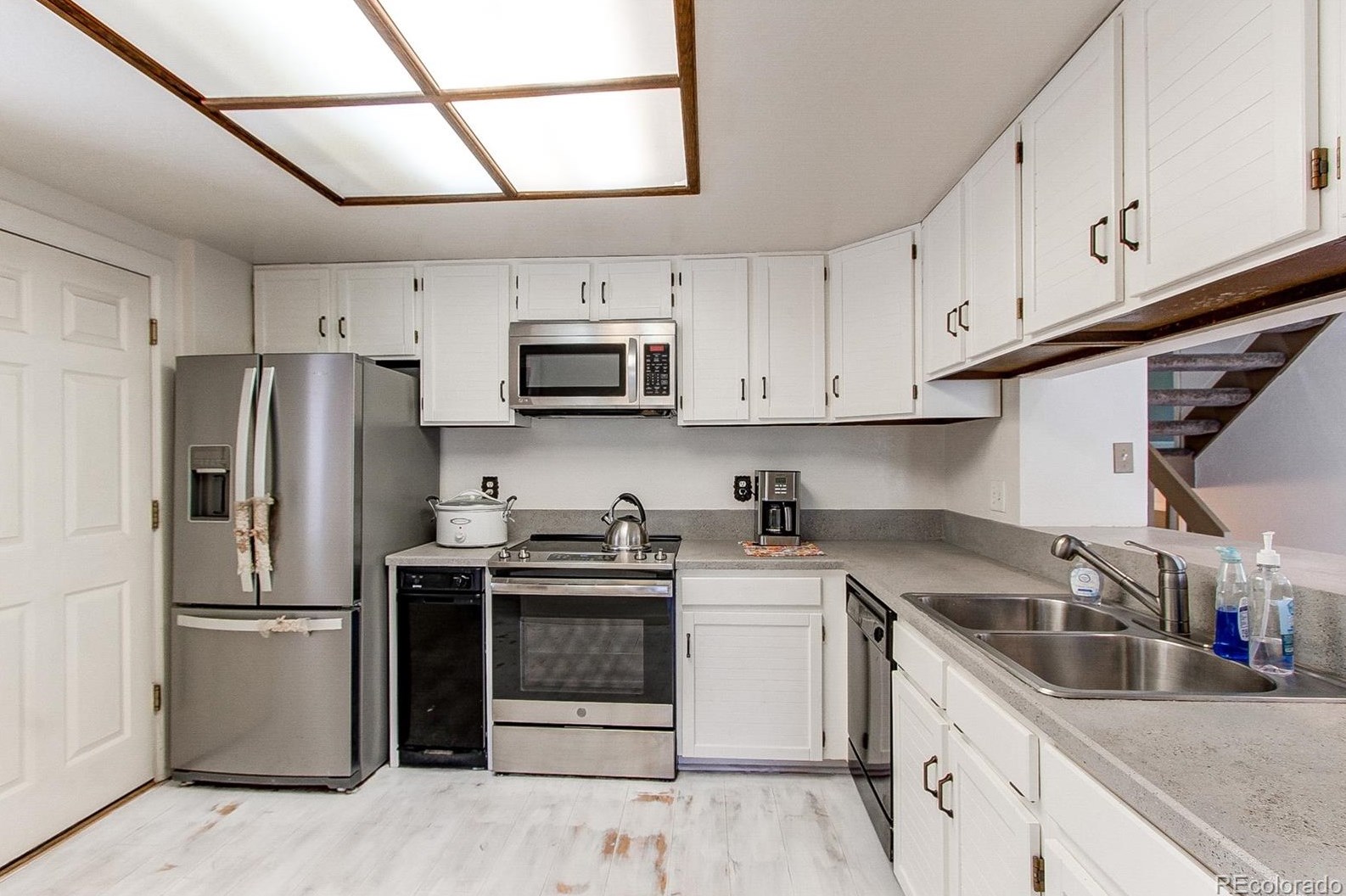 6543 Big Horn Trl, Littleton CO 80125-9045 exterior