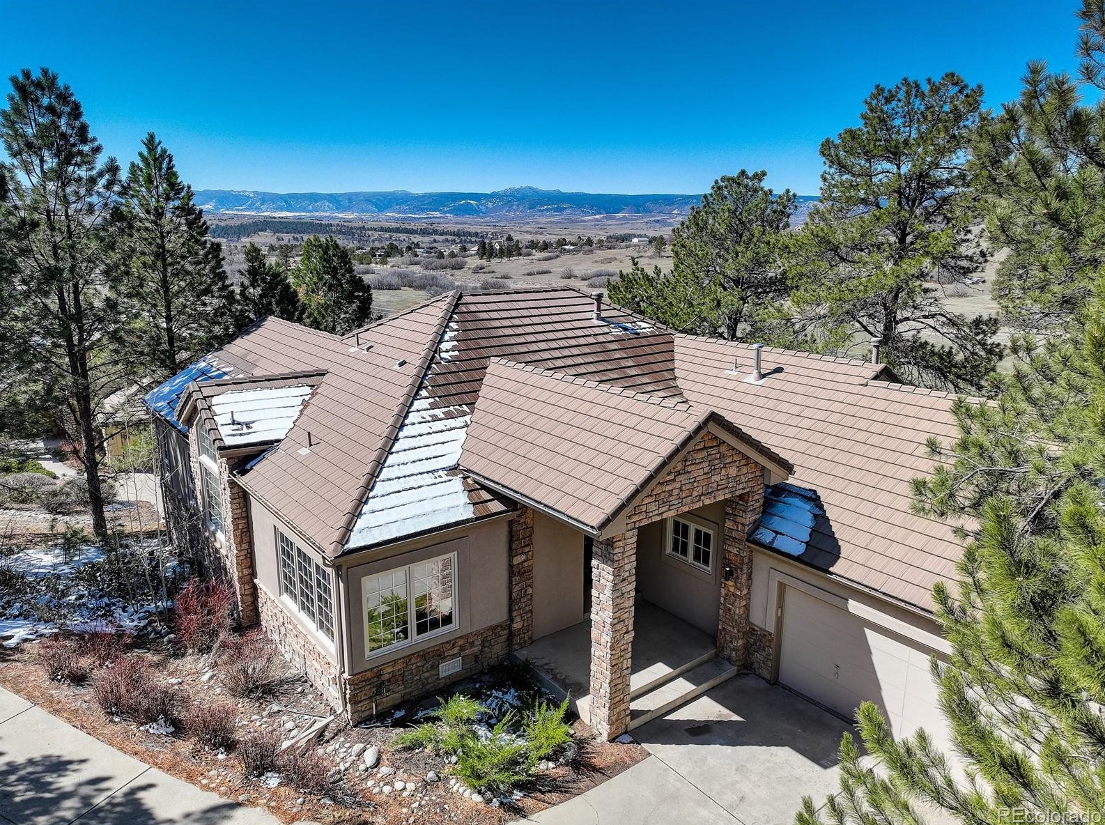 805 Country Club Pkwy, Castle Rock, CO 80108-9076