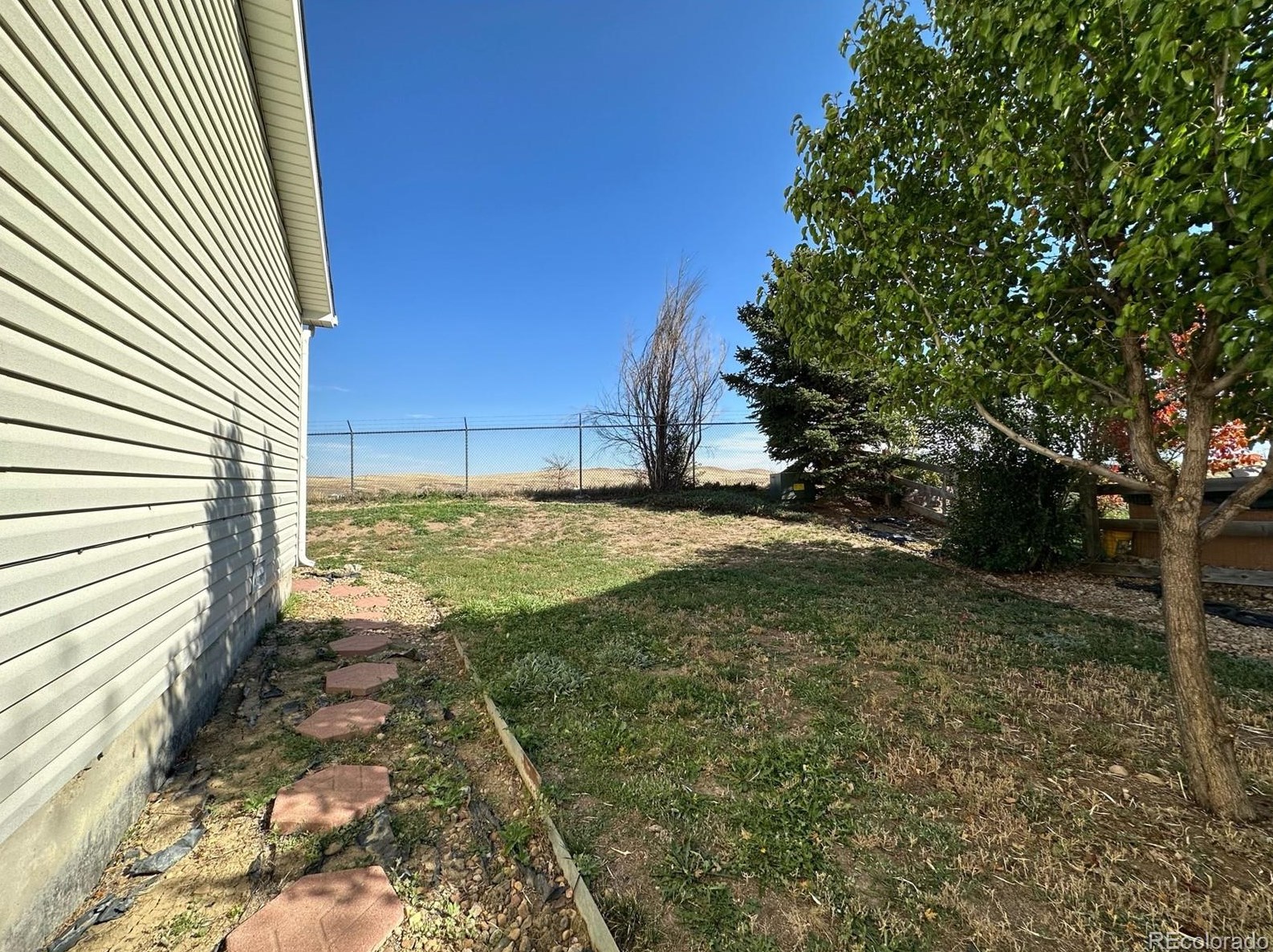 7664 Brown Bear Ct, Littleton CO  80125-8848 exterior