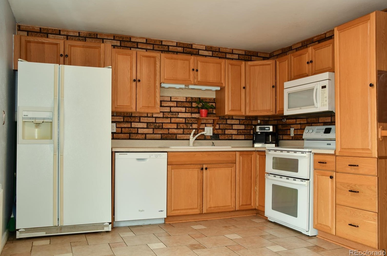 6442 75th Dr, Arvada, CO 80003-2829