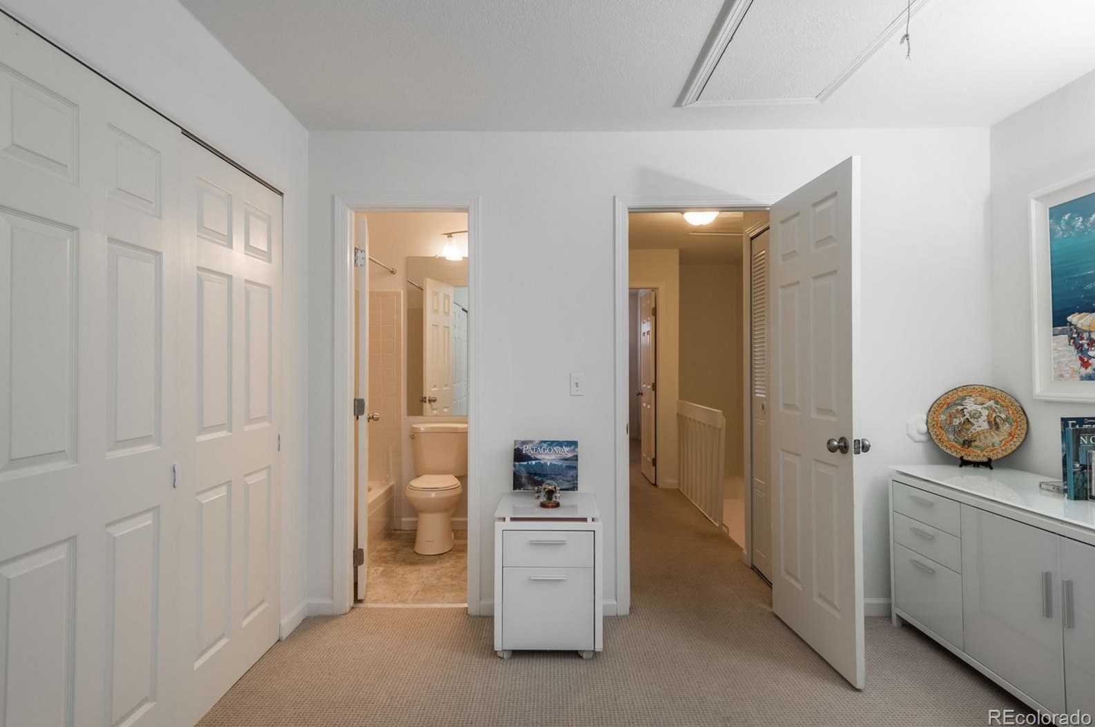 8066 Columbine Ct, Littleton CO  80122-3420 exterior