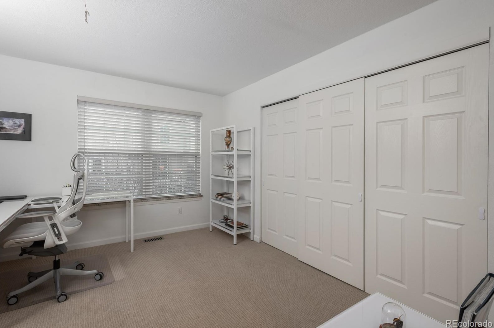 8066 Columbine Ct, Littleton CO  80122-3420 exterior