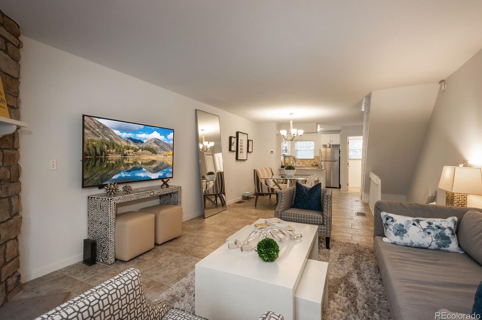 8066 Columbine Ct, Littleton CO  80122-3420 exterior