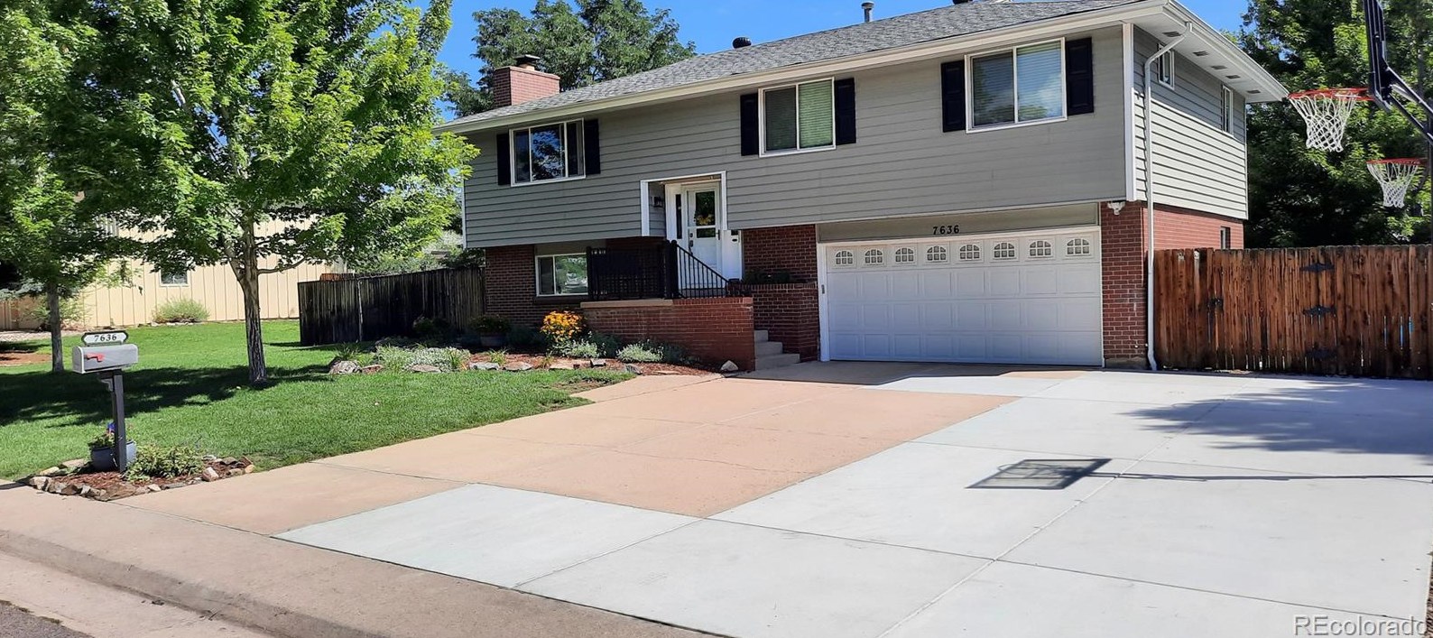 7636 Eaton Way, Littleton, CO 80128-5929