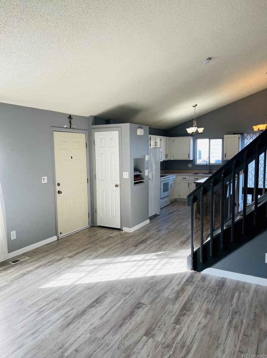 5590 Youngfield St, Littleton CO 80127-5211 exterior