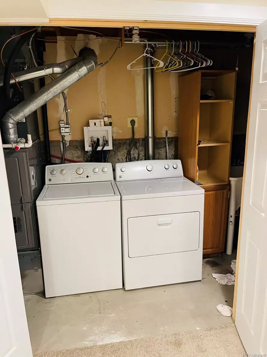 5590 Youngfield St, Littleton CO 80127-5211 exterior