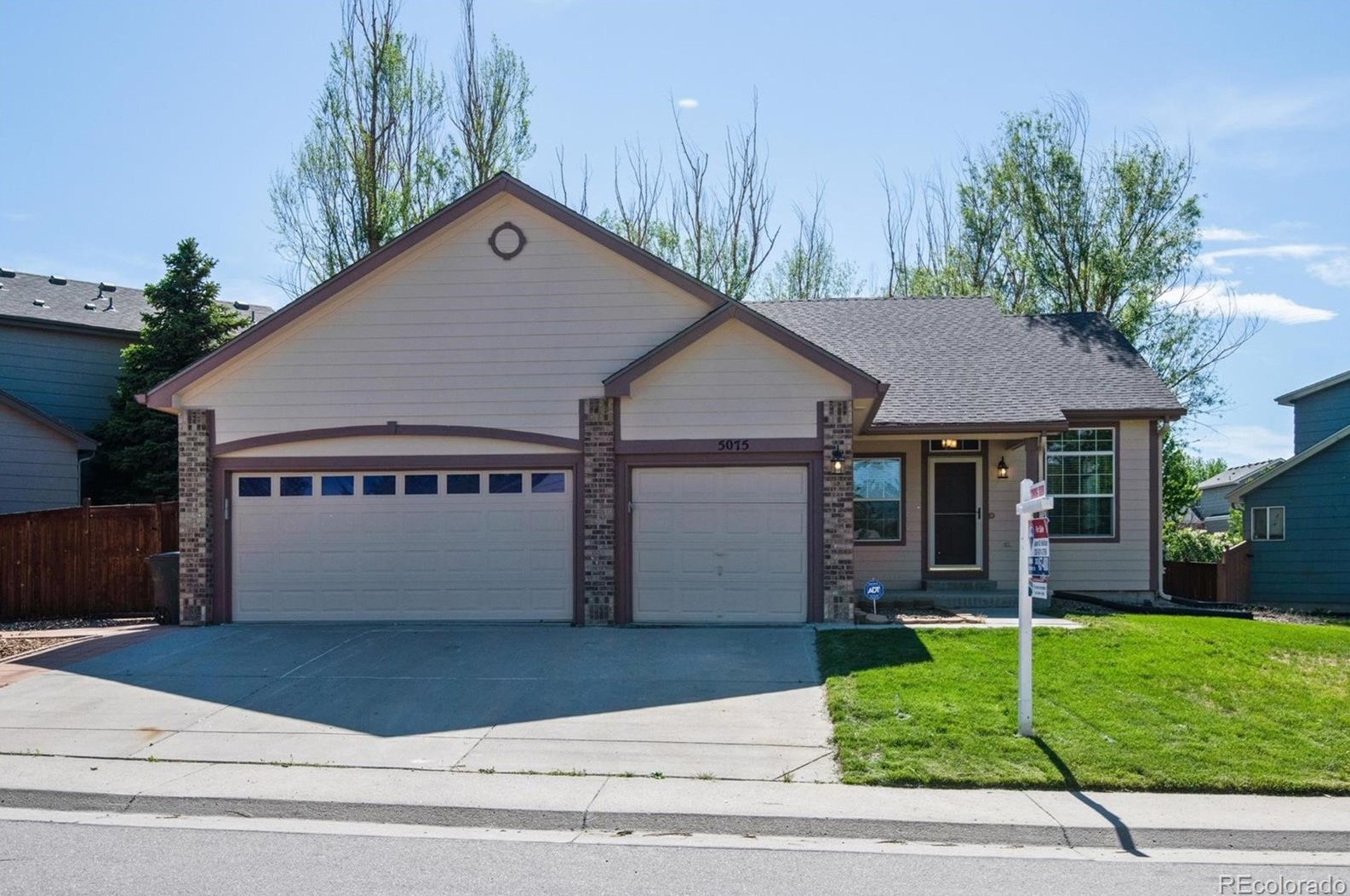 5075 Stonecrop Cir, Castle Rock CO 80109-8493 exterior