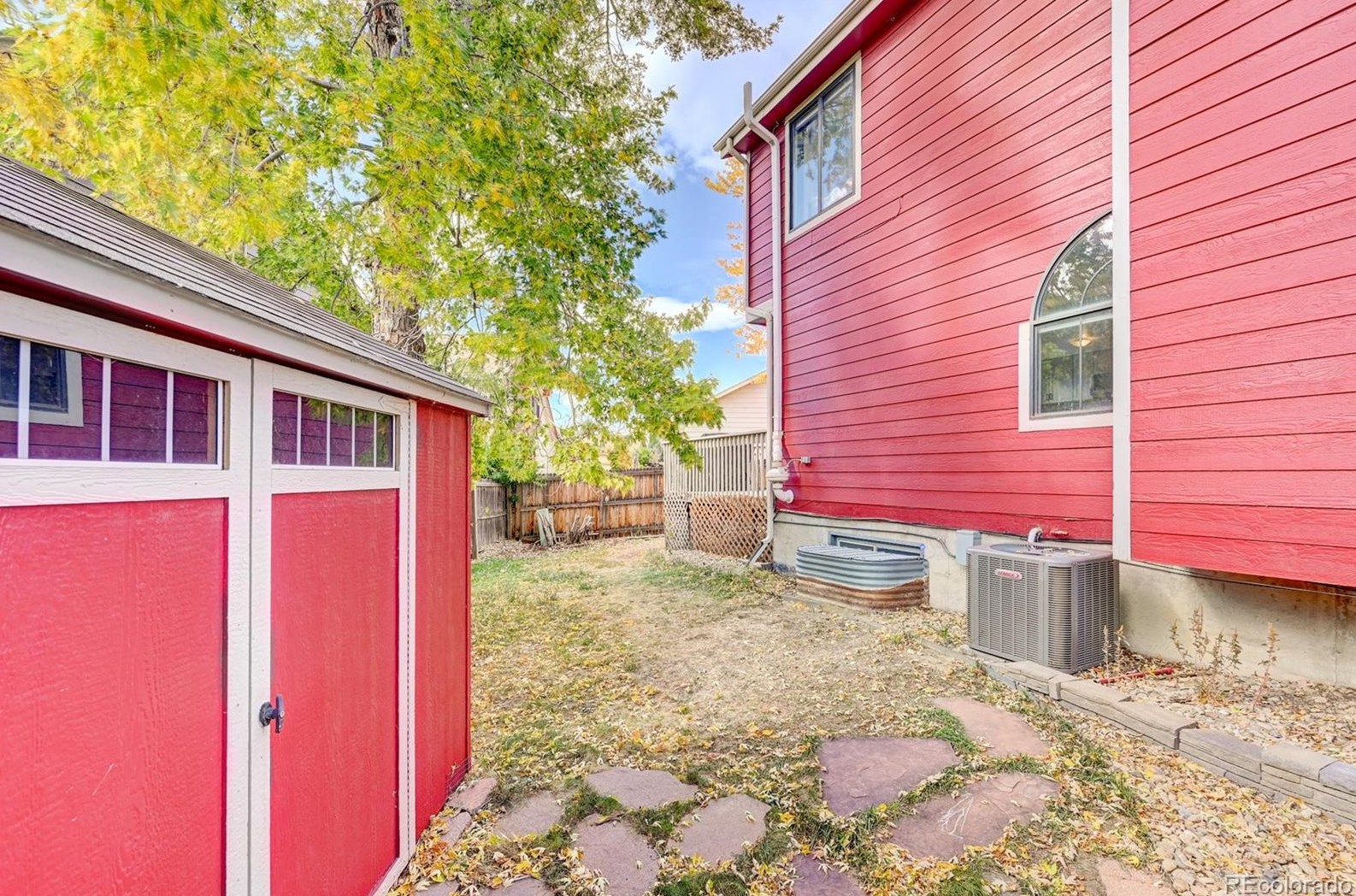 10472 82 Ave, Arvada CO  80005-4741 exterior