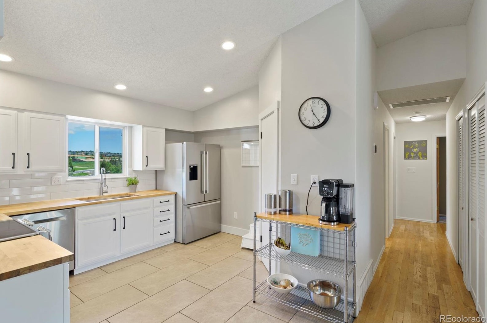 3060 Rhapsody Dr, Colorado Springs CO 80920-4047 exterior