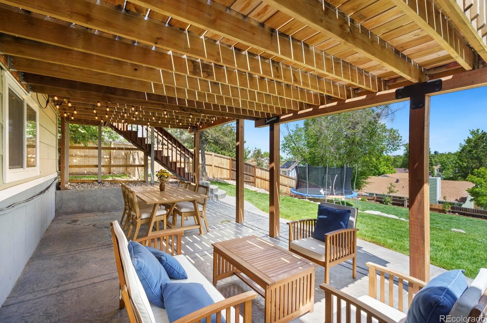 3060 Rhapsody Dr, Colorado Springs CO 80920-4047 exterior