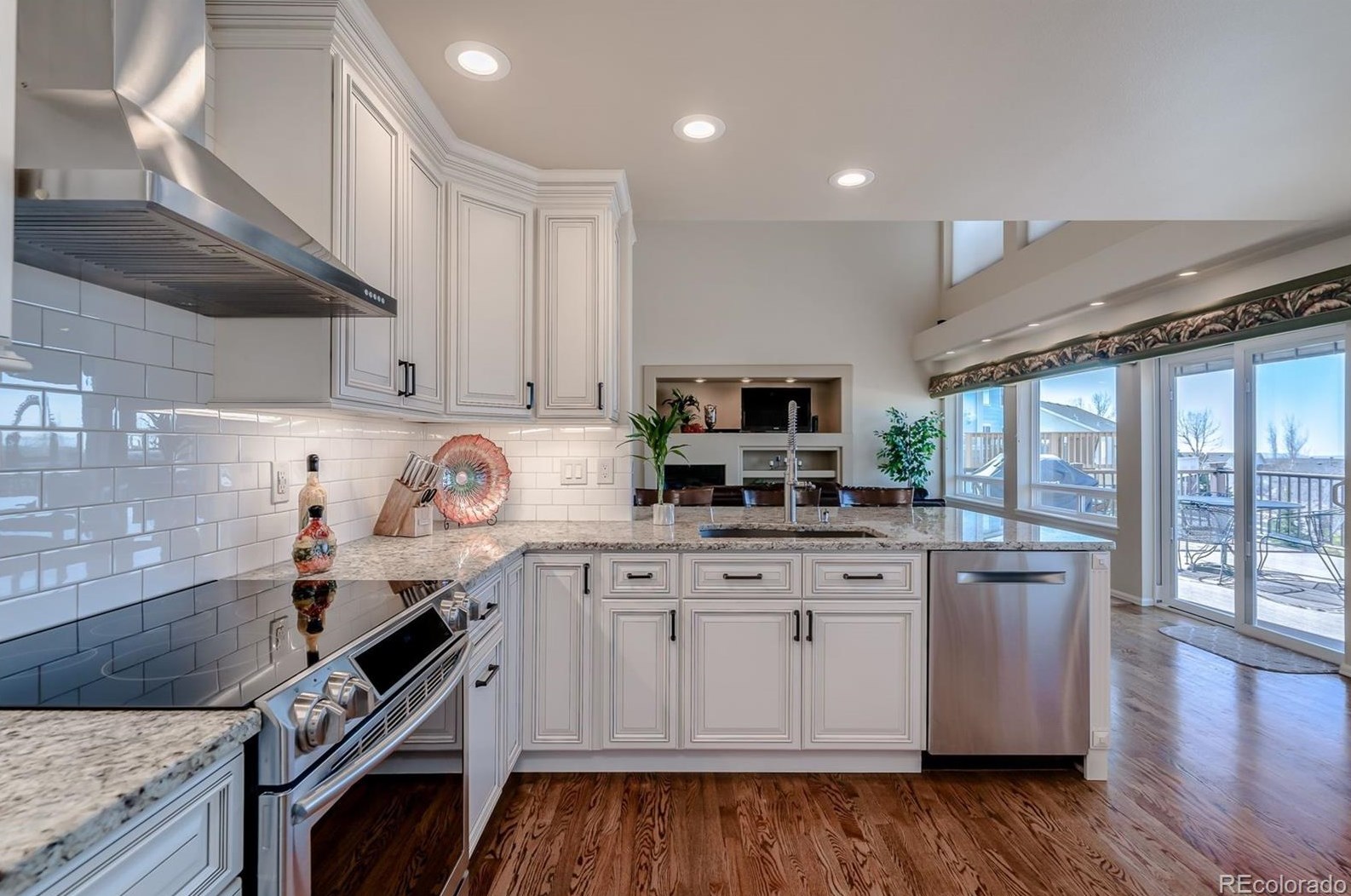 1235 Lawn Lk Trl, Colorado Springs CO 80921-3651 exterior