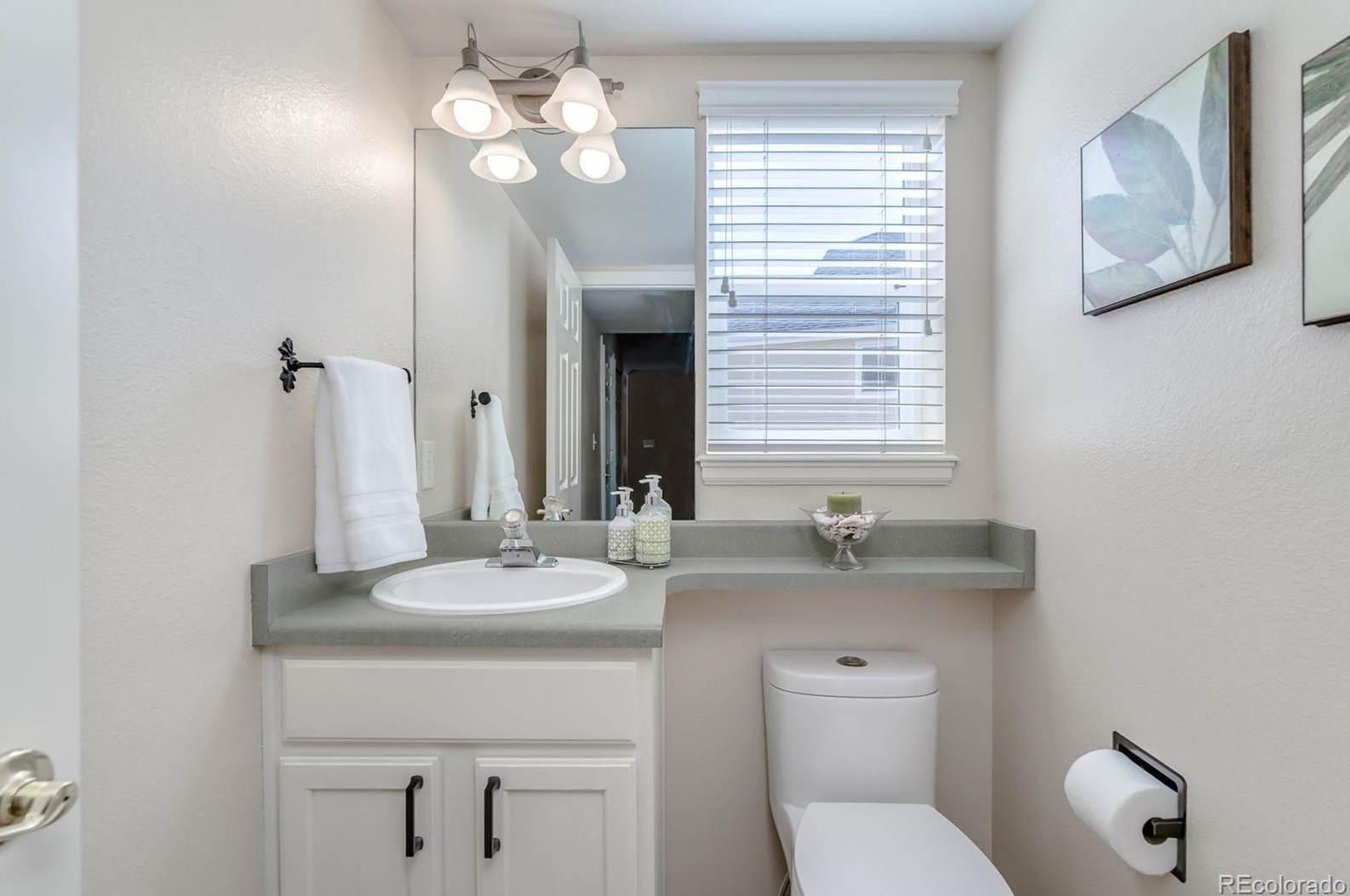 1235 Lawn Lk Trl, Colorado Springs CO 80921-3651 exterior