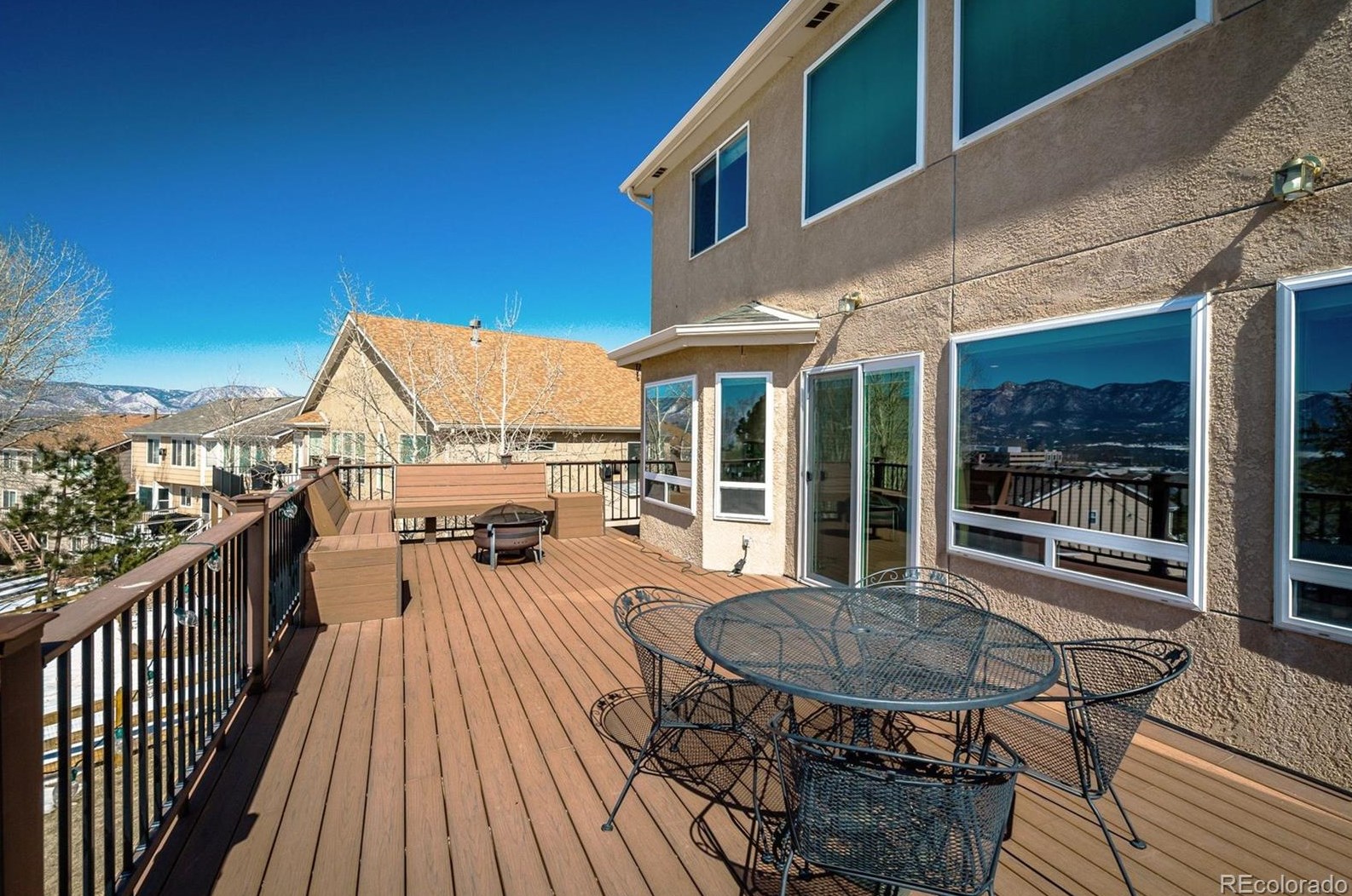 1235 Lawn Lk Trl, Colorado Springs CO 80921-3651 exterior