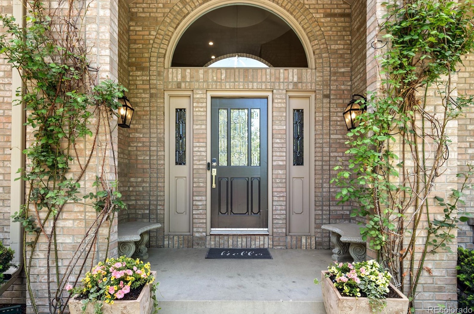 5325 Race Ct, Littleton, CO 80121-1430