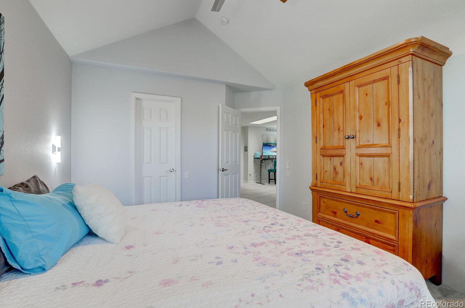 6134 Trailhead Rd, Littleton CO  80130-5329 exterior