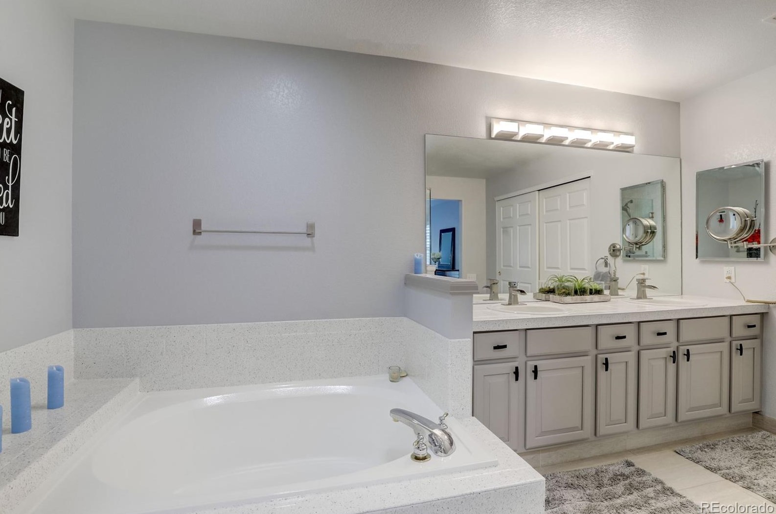 6134 Trailhead Rd, Littleton CO  80130-5329 exterior