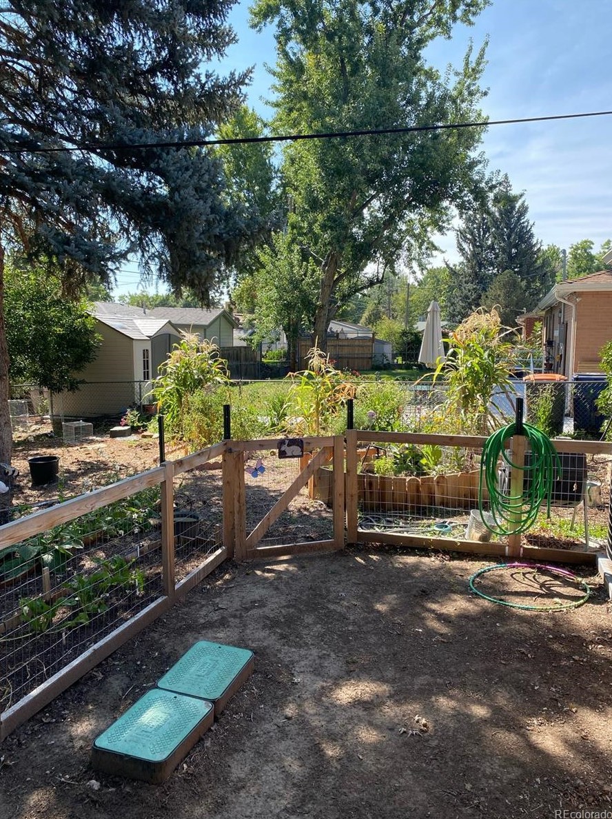 6728 Newman St, Arvada CO  80004-1444 exterior