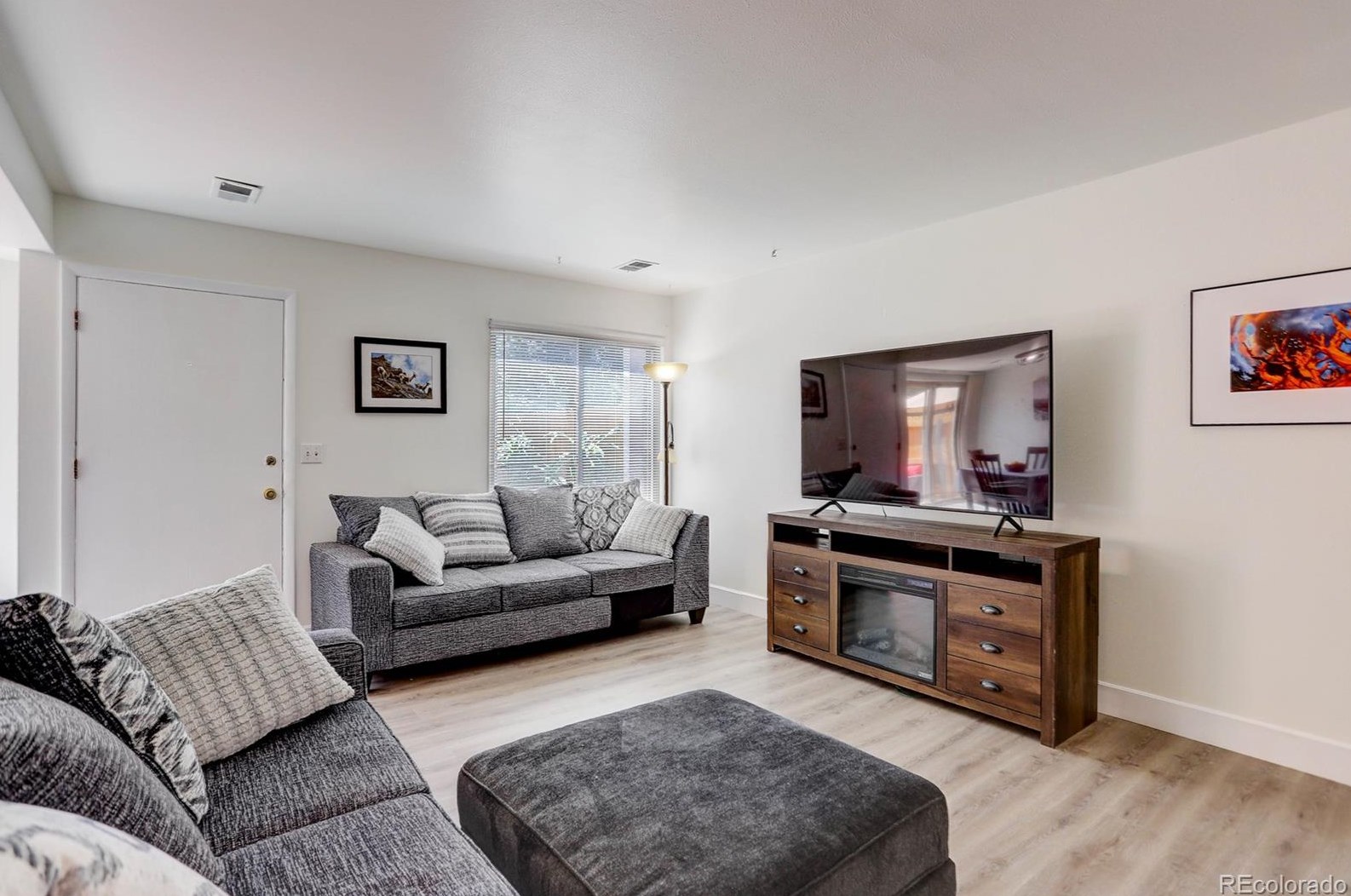 7973 Chase Cir, Arvada, CO 80003-2573