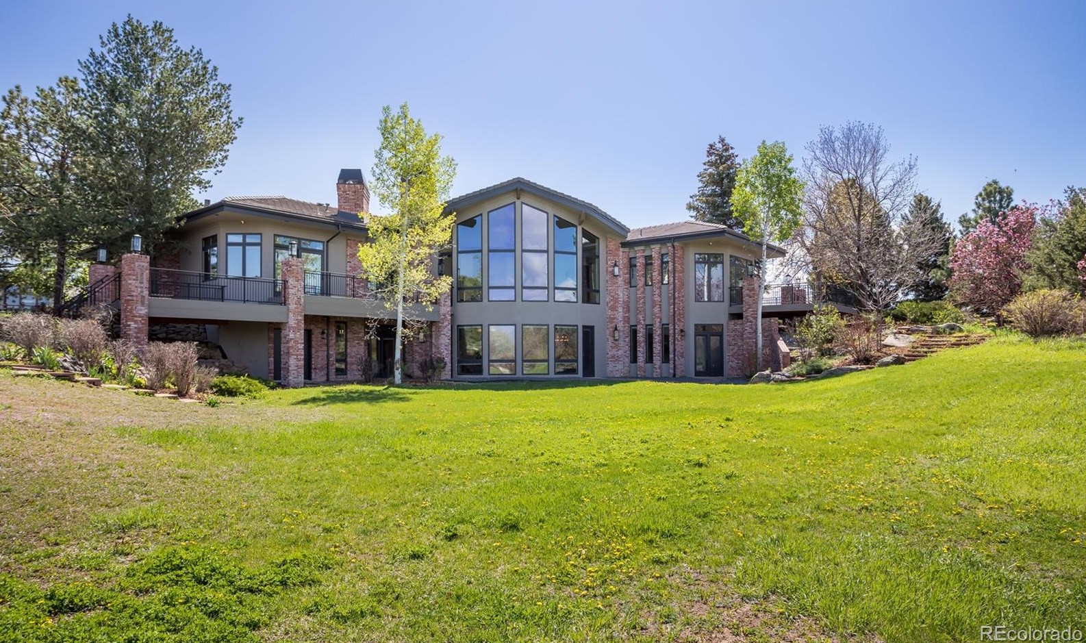 3801 Garden Ave, Littleton CO  80121-1804 exterior